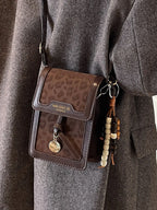 Cell Phone Crossbody Bag for Women Leopard Print PU Leather Purse with Charms Fashion Mini Shoulder Bag for Daily Shopping