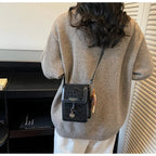 Cell Phone Crossbody Bag for Women Leopard Print PU Leather Purse with Charms Fashion Mini Shoulder Bag for Daily Shopping