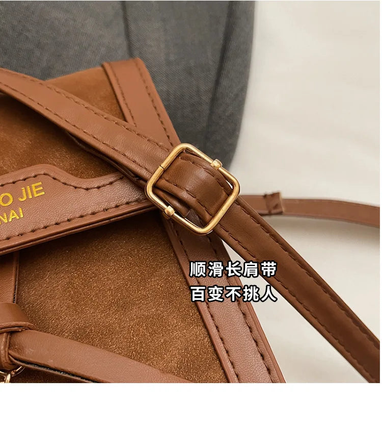 Cell Phone Crossbody Bag for Women Leopard Print PU Leather Purse with Charms Fashion Mini Shoulder Bag for Daily Shopping